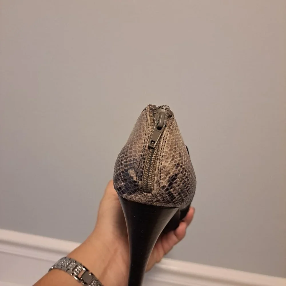 Coach And Four Shoes Tadd 8.5M Faux Snake Zipper Platforms‎ 3.5